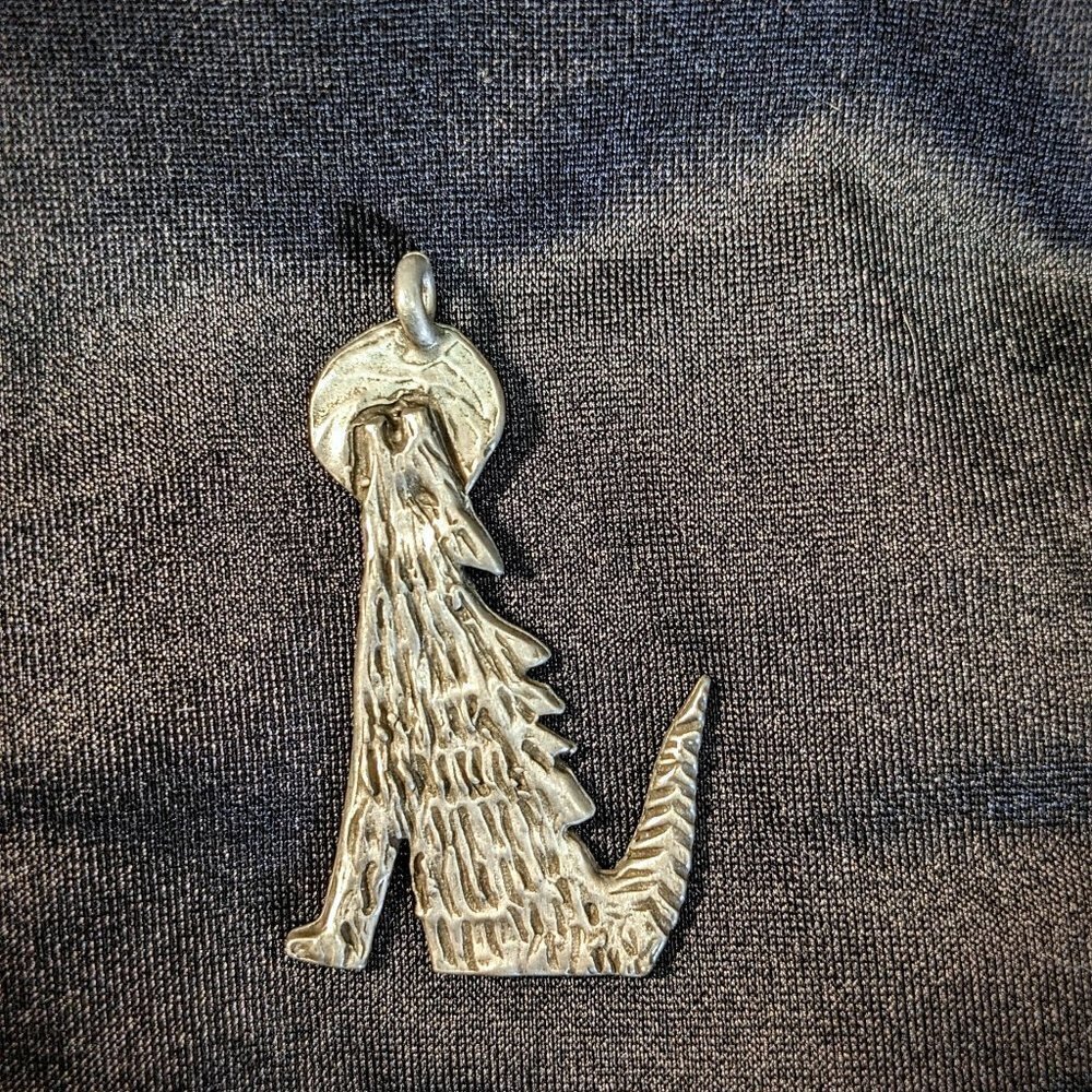 Pewter Coyote Wolf Howling Pendant